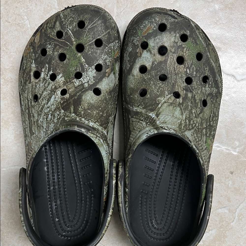 CROCS Kids Forest Camo Clogs